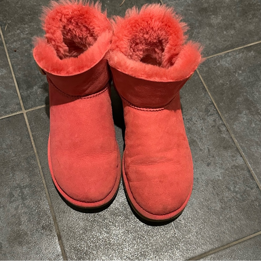 UGGS Mini Bailey button boots in pink